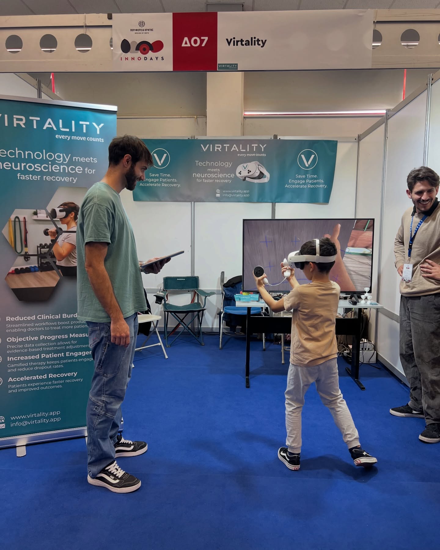 Live VR demo at the booth